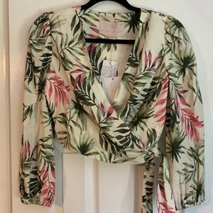 NWT Stevie TOP ONLY. Size 6 and 8 available